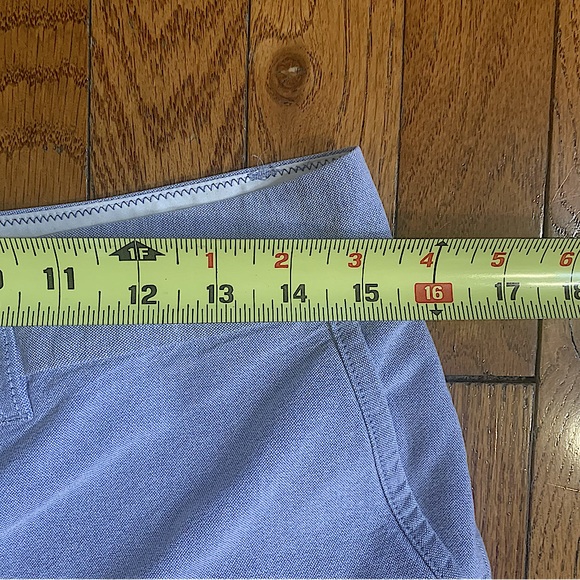 L.L. Bean chambray Bermuda shorts - Picture 8 of 9